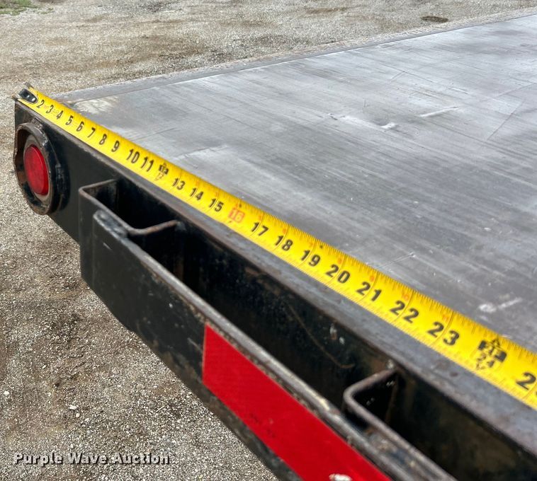 image for item DO6455 2018 Peterbilt  337 dump flatbed truck