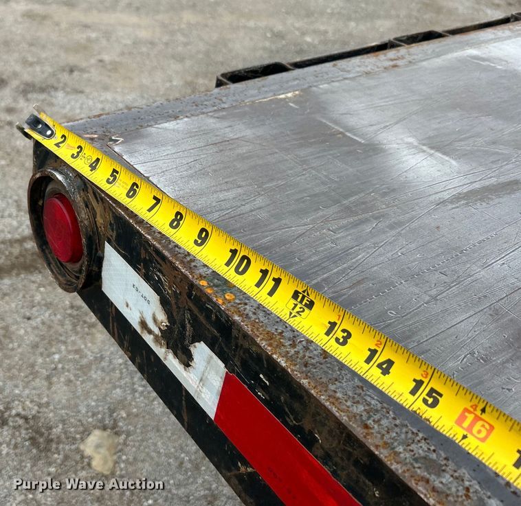 image for item DO6455 2018 Peterbilt  337 dump flatbed truck