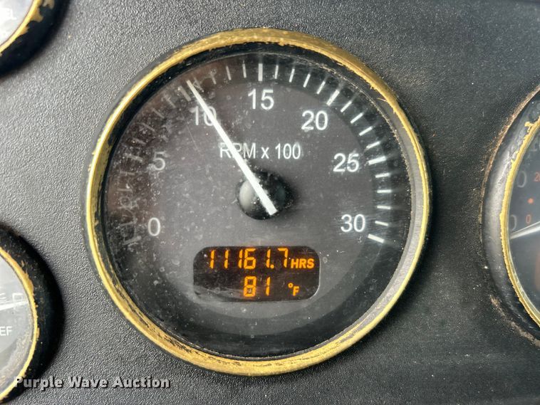 image for item DO6455 2018 Peterbilt  337 dump flatbed truck