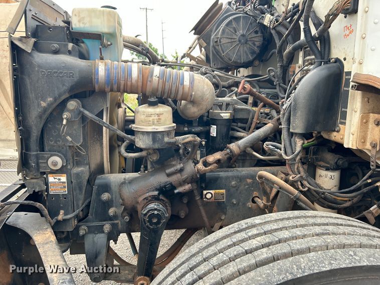 image for item DO6455 2018 Peterbilt  337 dump flatbed truck