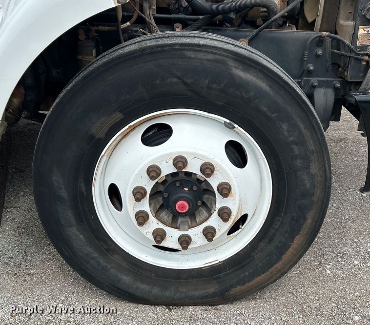 image for item DO6455 2018 Peterbilt  337 dump flatbed truck