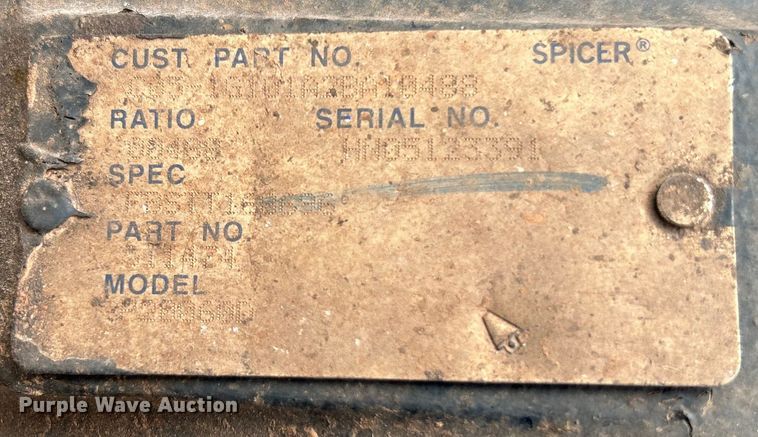 image for item DO6457 2018 Peterbilt  337 truck cab and chassis