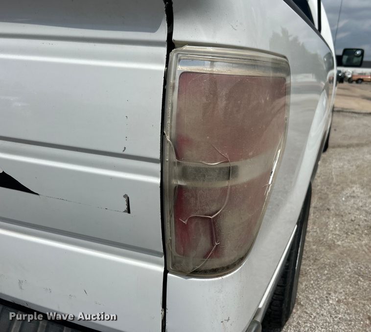 image for item DO6459 2010 Ford F150 pickup truck