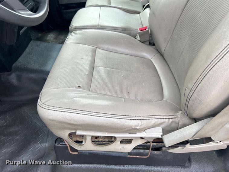 image for item DO6459 2010 Ford F150 pickup truck