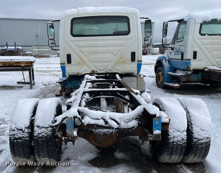 image for item DP0284 2012 International  4300 truck cab and chassis