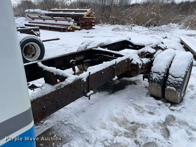 image for item DP0284 2012 International  4300 truck cab and chassis