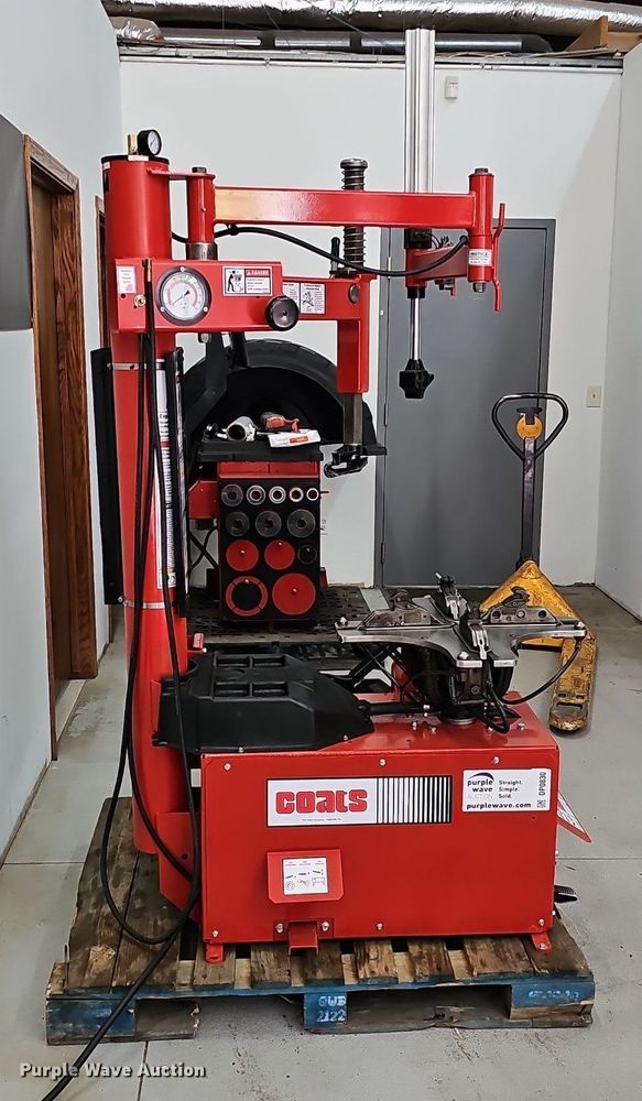 image for item DP0830 Coats 70X-AH-3 rim clamp tire machine