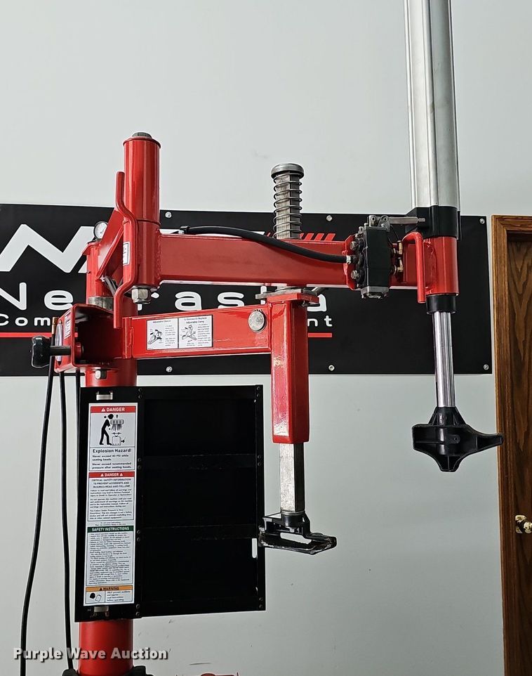 image for item DP0830 Coats 70X-AH-3 rim clamp tire machine