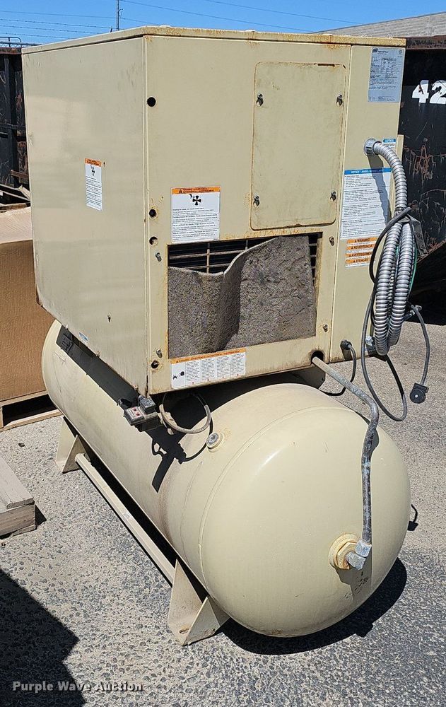 image for item DP0848 2010 Ingersoll Rand UP6-15CTAS-150 W/ air compressor