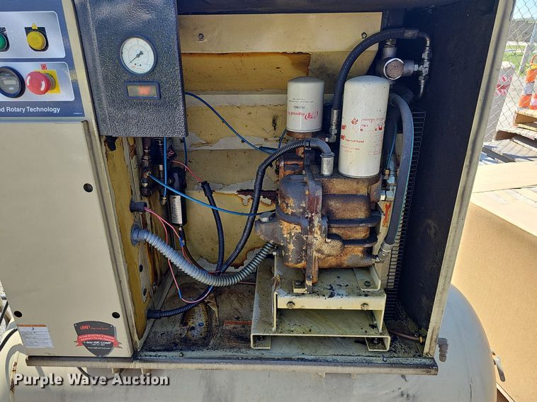 image for item DP0848 2010 Ingersoll Rand UP6-15CTAS-150 W/ air compressor
