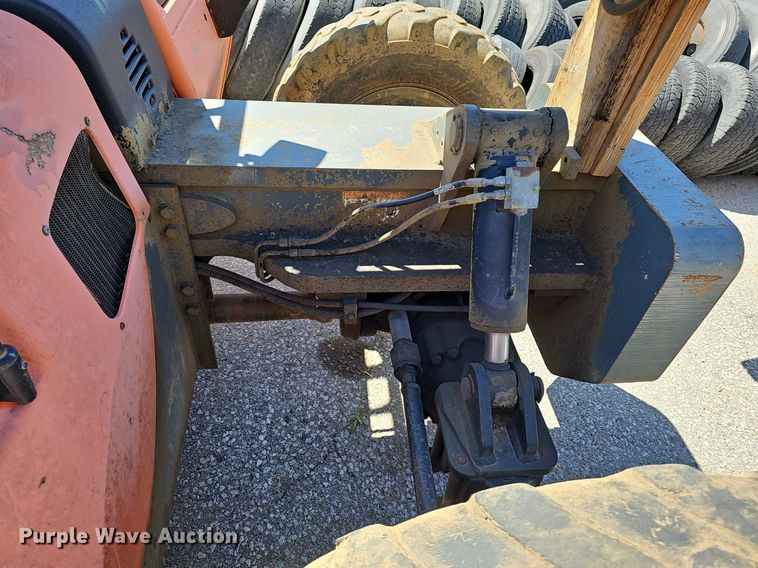 image for item DP0849 2010 JLG G9-43A telehandler