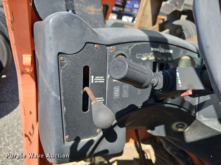 image for item DP0849 2010 JLG G9-43A telehandler