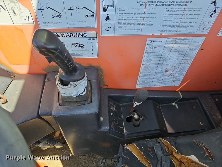 image for item DP0849 2010 JLG G9-43A telehandler