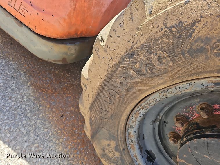 image for item DP0849 2010 JLG G9-43A telehandler