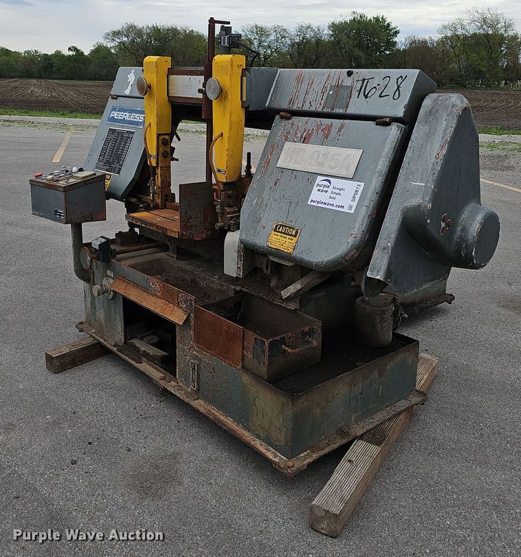 image for item DP0873 1987 Peerless HB 915A bandsaw