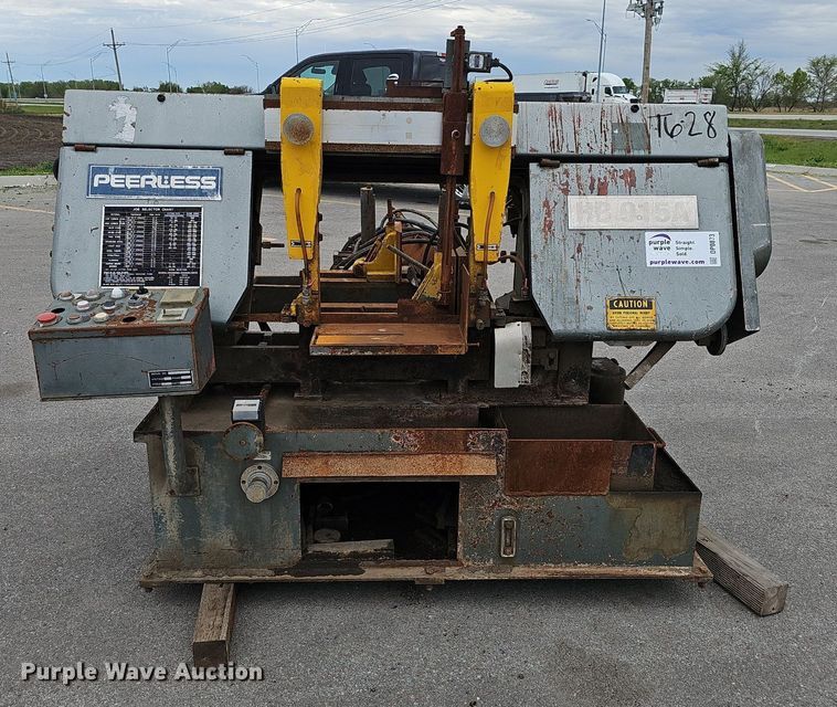 image for item DP0873 1987 Peerless HB 915A bandsaw