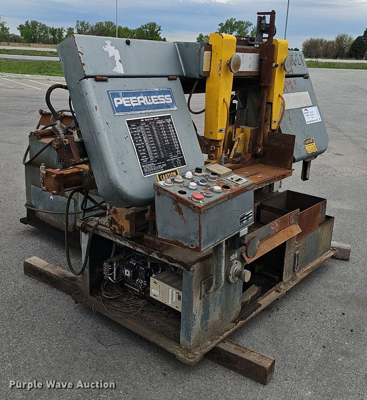 image for item DP0873 1987 Peerless HB 915A bandsaw