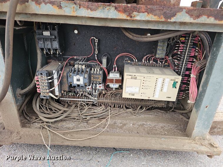 image for item DP0873 1987 Peerless HB 915A bandsaw