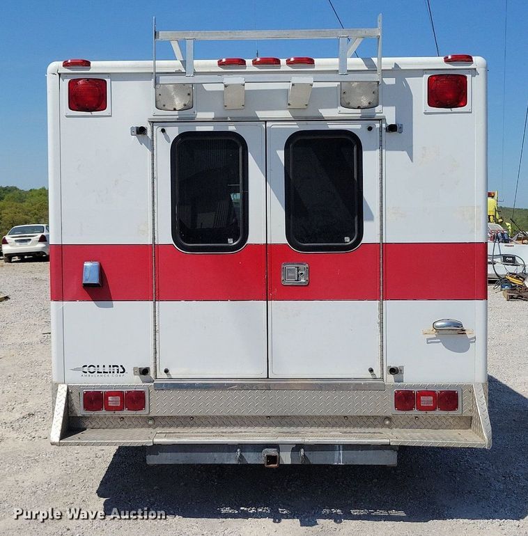 image for item DP1418 1991 Ford E350 ambulance