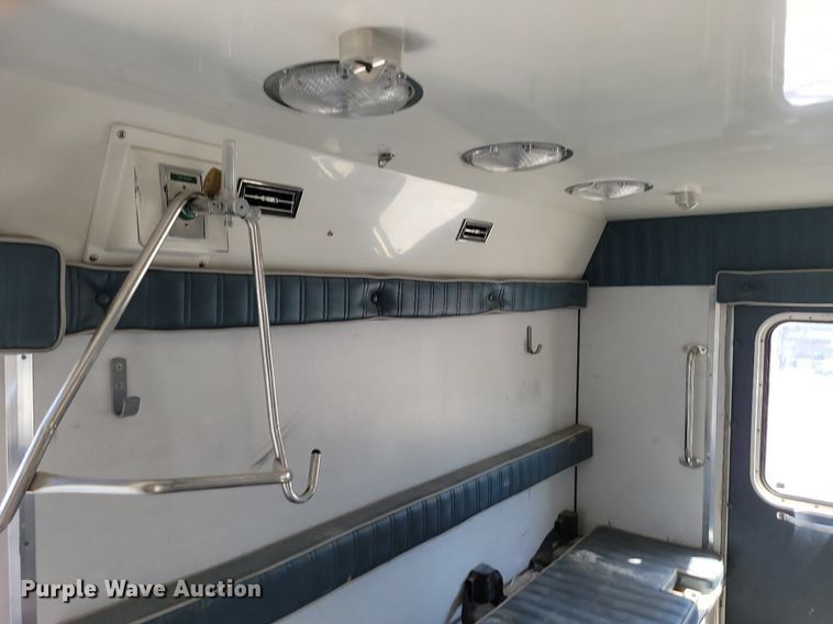 image for item DP1418 1991 Ford E350 ambulance