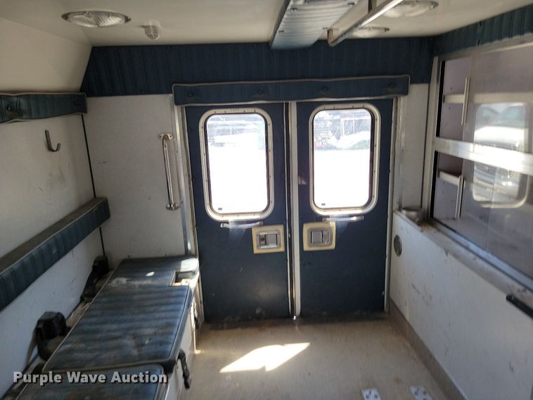image for item DP1418 1991 Ford E350 ambulance