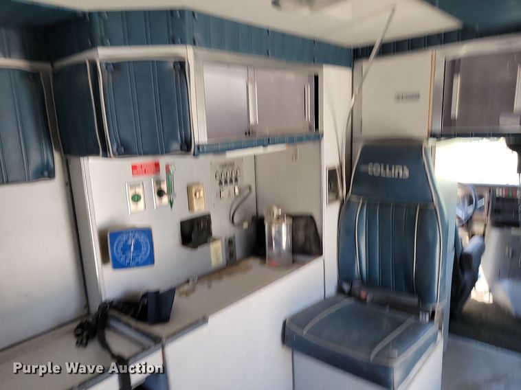 image for item DP1418 1991 Ford E350 ambulance