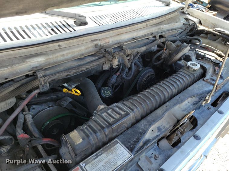 image for item DP1418 1991 Ford E350 ambulance