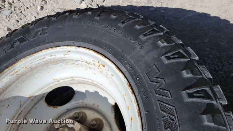 image for item DP1418 1991 Ford E350 ambulance