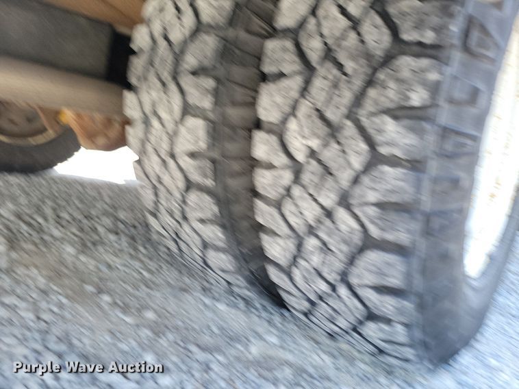 image for item DP1418 1991 Ford E350 ambulance