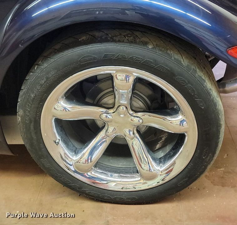 image for item DP5676 2001 Chrysler  Prowler convertible