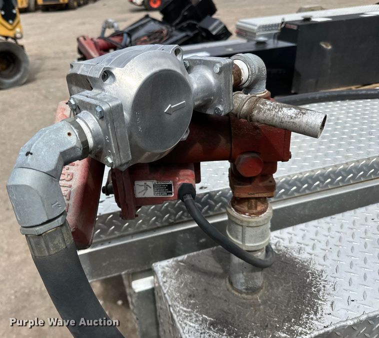 image for item DQ0793 (3) auxiliary fuel tanks