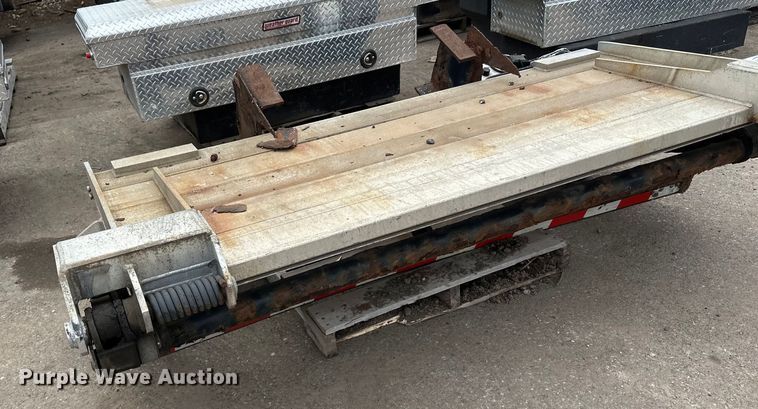 image for item DQ0794 Maxxon  end lift gate