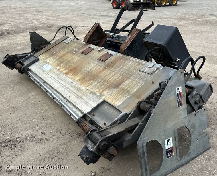 image for item DQ0795 Maxxon  end lift gate