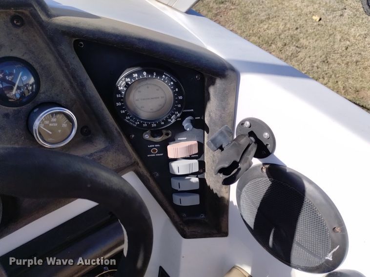 image for item DQ6063 1997 Procraft 205PRO Combo boat