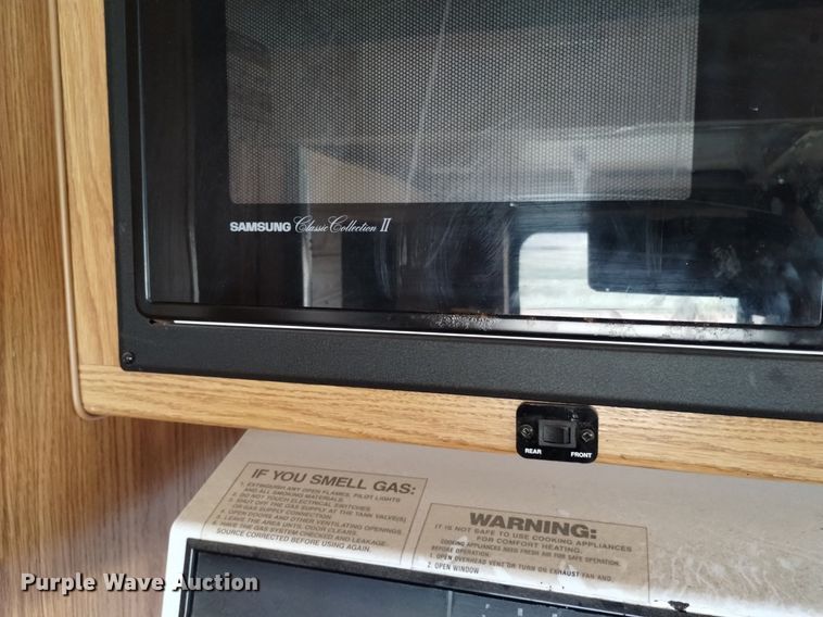 image for item DQ6068 1994 Alfa camper