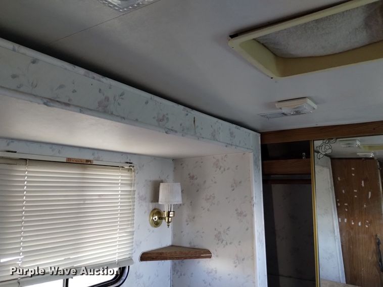 image for item DQ6068 1994 Alfa camper