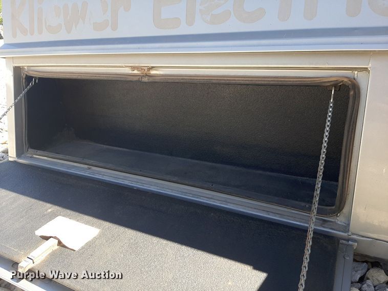 image for item DQ7005 Reading pickup truck topper