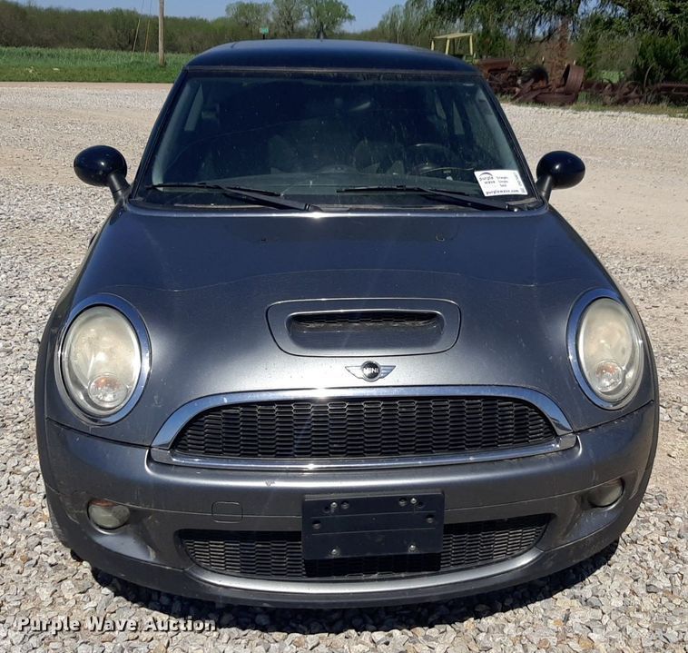 image for item DQ7007 2009 Mini Cooper S 