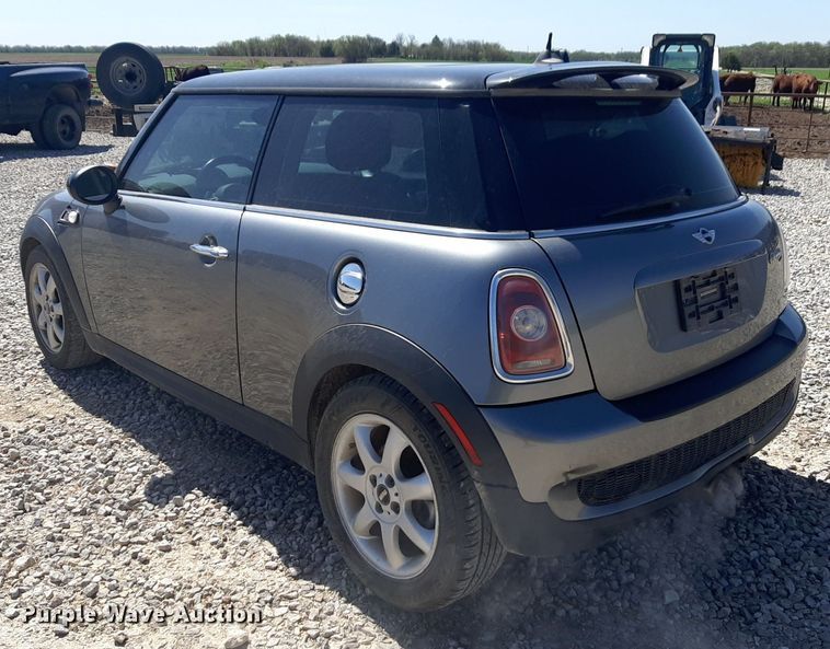 image for item DQ7007 2009 Mini Cooper S 