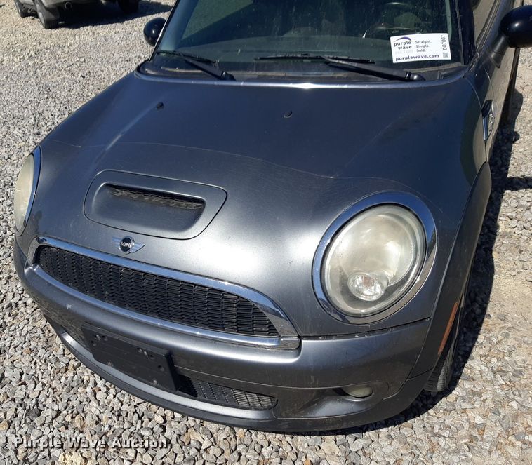 image for item DQ7007 2009 Mini Cooper S 
