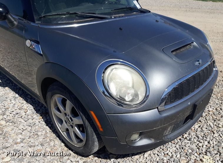 image for item DQ7007 2009 Mini Cooper S 