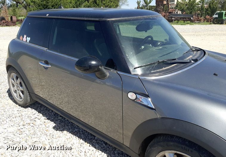 image for item DQ7007 2009 Mini Cooper S 
