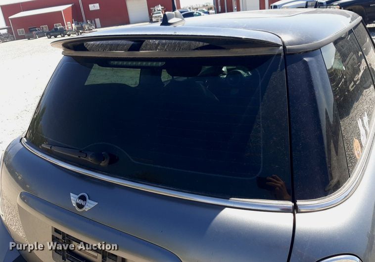 image for item DQ7007 2009 Mini Cooper S 