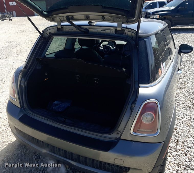 image for item DQ7007 2009 Mini Cooper S 