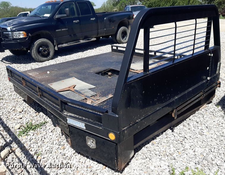 image for item DQ7008 Bramco hydraulic bale bed