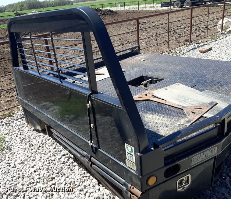 image for item DQ7008 Bramco hydraulic bale bed