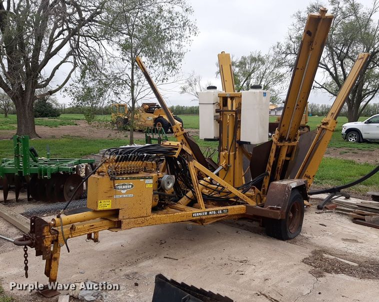 image for item DQ7020 Vermeer tree spade