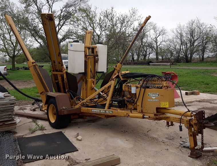 image for item DQ7020 Vermeer tree spade