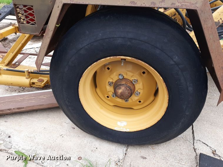 image for item DQ7020 Vermeer tree spade