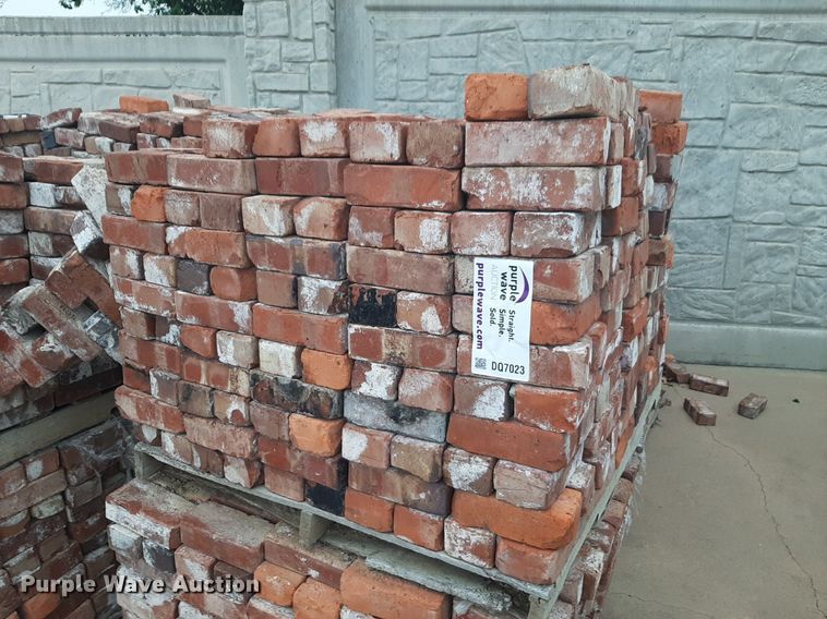 image for item DQ7023 (10) pallets of bricks